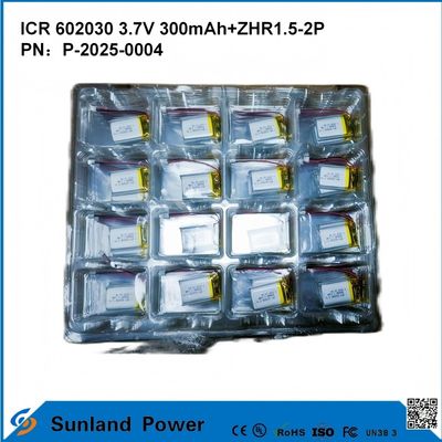 602030 3.7V 300mAh+ZHR1.5-2P ব্যাটারি আল্ট্রা-পাতলা ডিজাইন থেকে নমনীয় সামঞ্জস্যতা বিভিন্ন ছোট স্মার্ট ডিভাইসের জন্য ব্লুটুথ ইয়ারফোন পোষাকযোগ্য ডিভাইস এবং পোর্টেবল মেডিকেল সরঞ্জাম